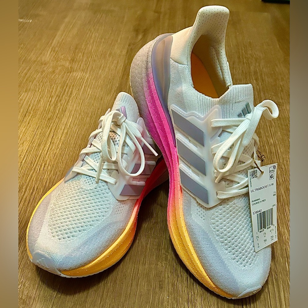 Adidas Ultraboost 5X Running Shoes NWT